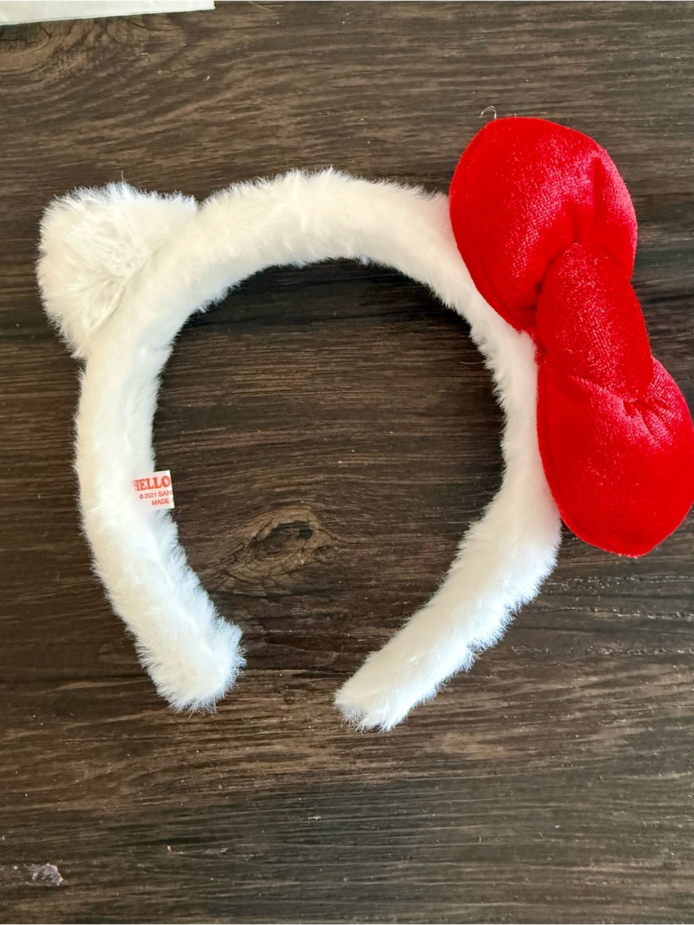 NWOT! SANRIO HELLO KITTY White Fuzzy Headband with Red Bow